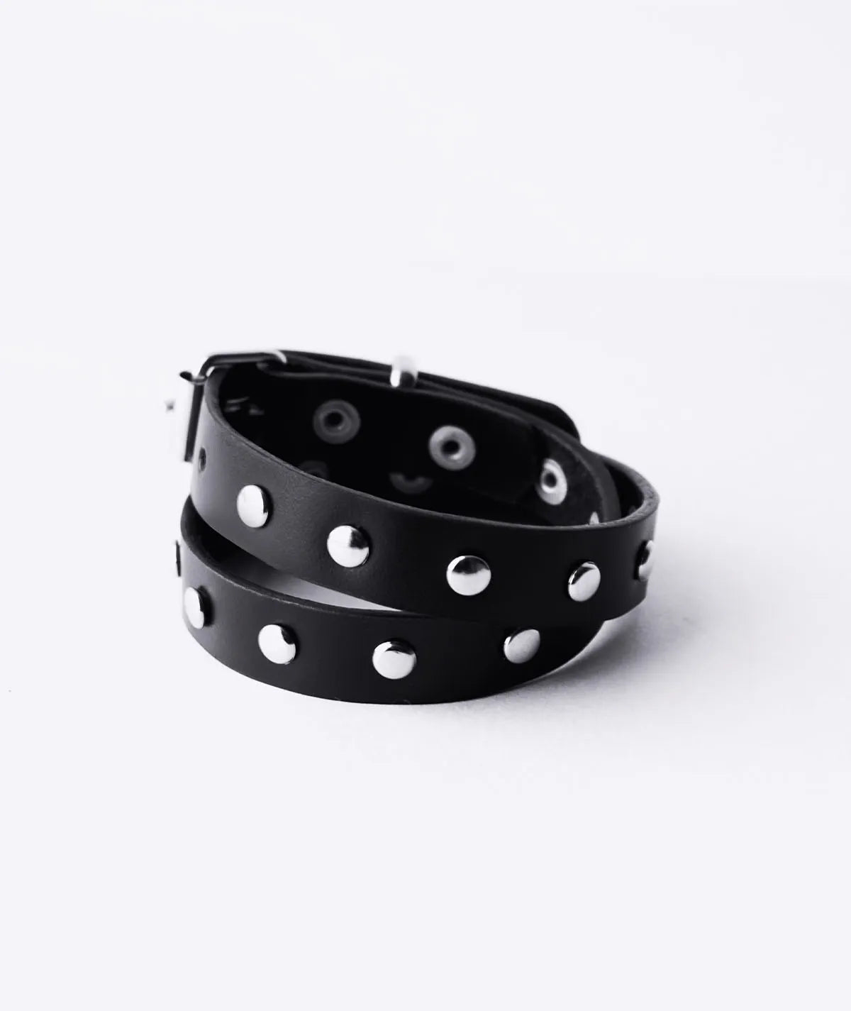 DLX Thin Riveted Strap